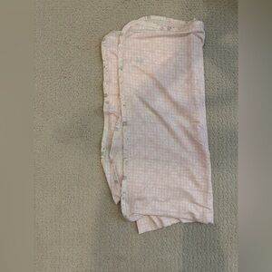 Magnetic Me Pink and White Blanket